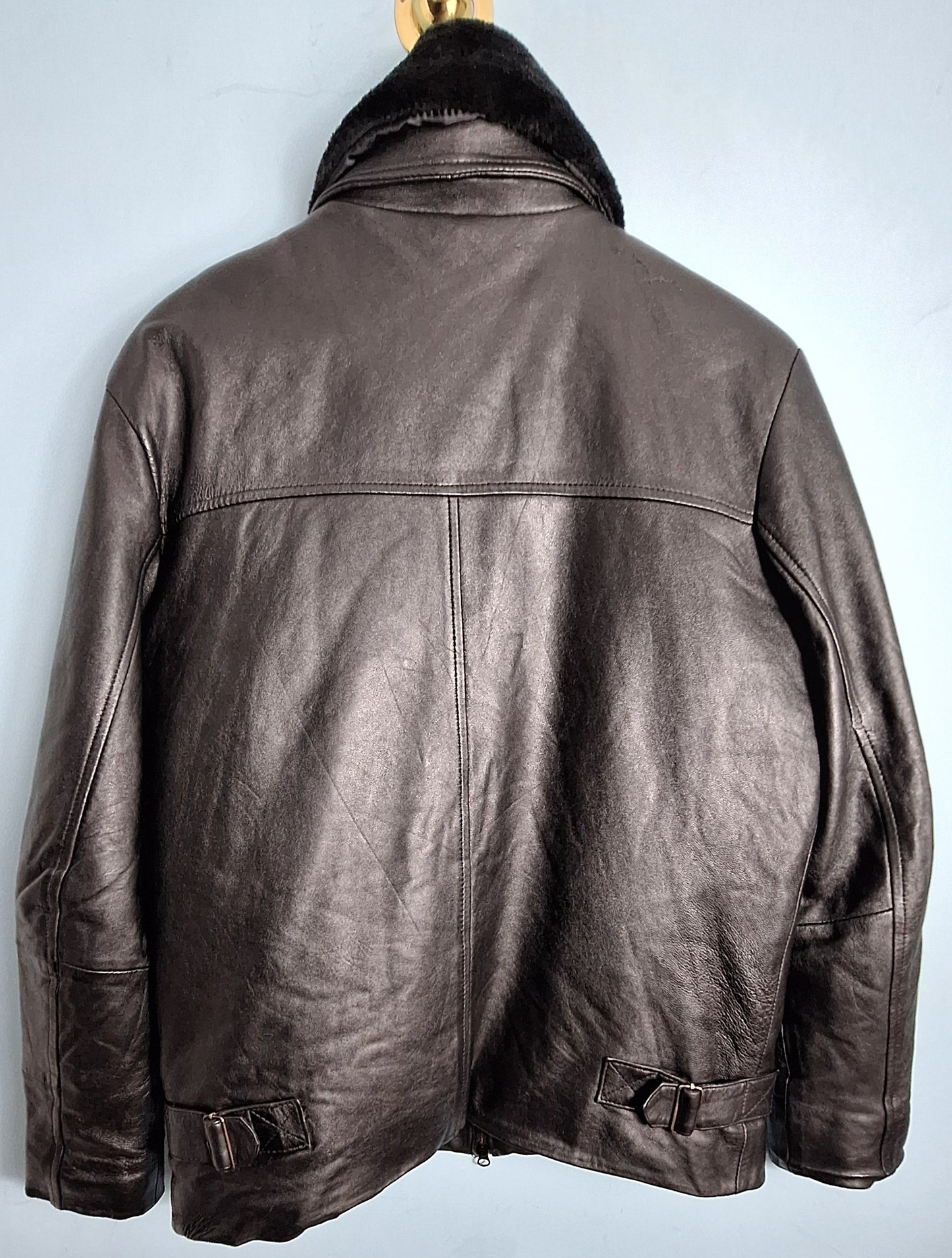 Genuine Leather Jacket with Faux Fur Collar - Classic & Warm Winter Wear