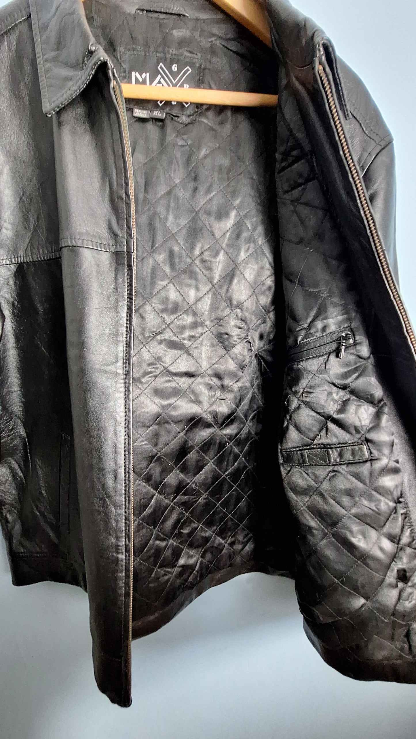 Genuine Leather Jacket - Premium Men's Outerwear with Quilted Lining l MAXGRG