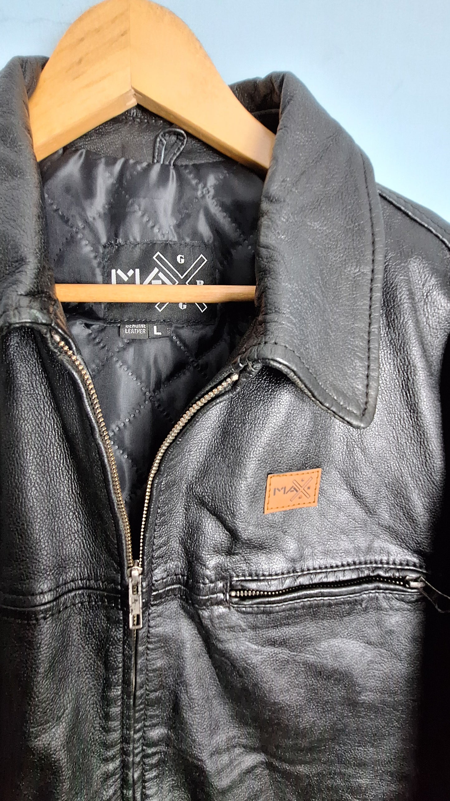 Men’s Genuine Leather Jacket – Classic Black Leather Jacket | MAXGRG