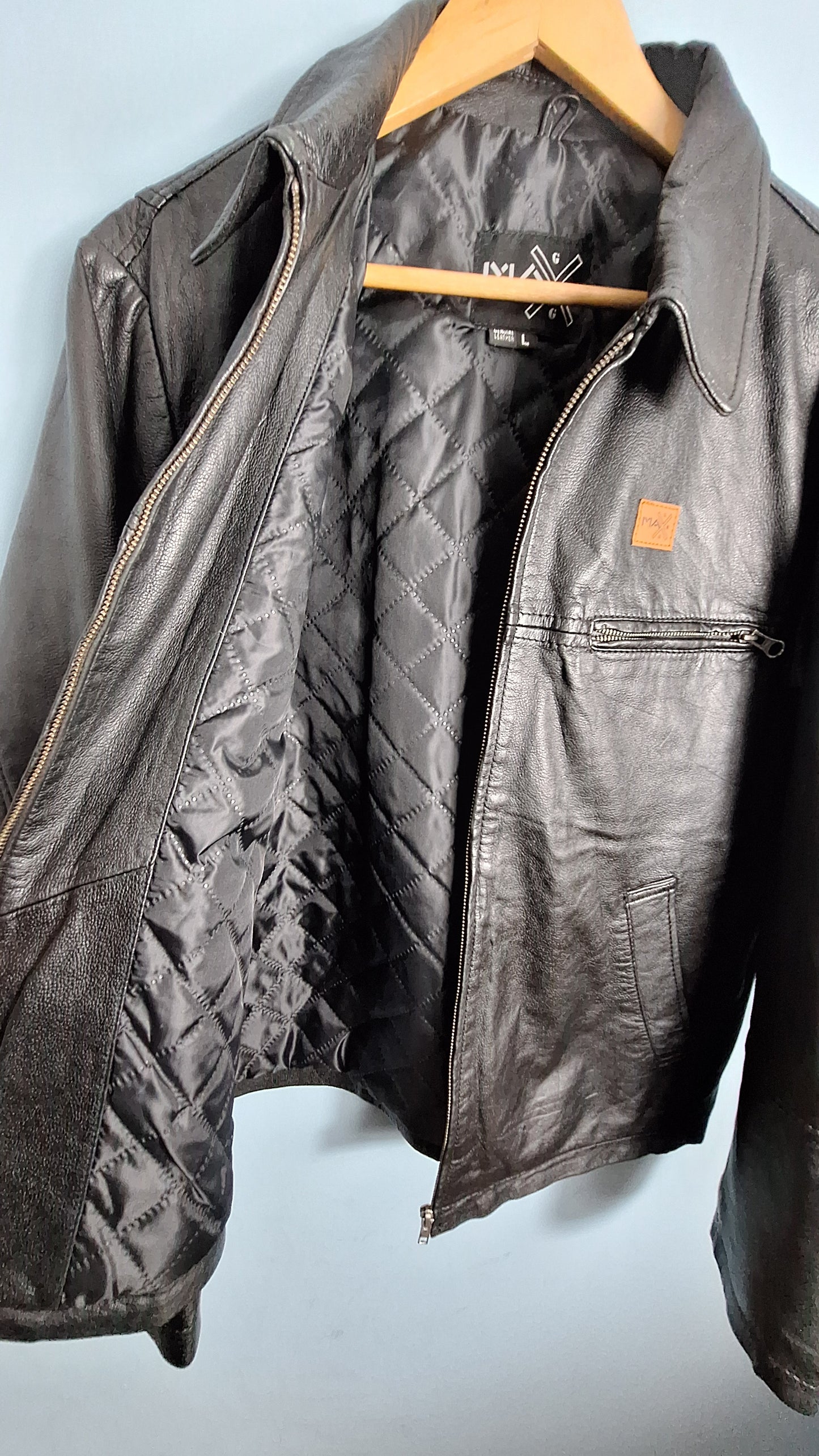 Men’s Genuine Leather Jacket – Classic Black Leather Jacket | MAXGRG