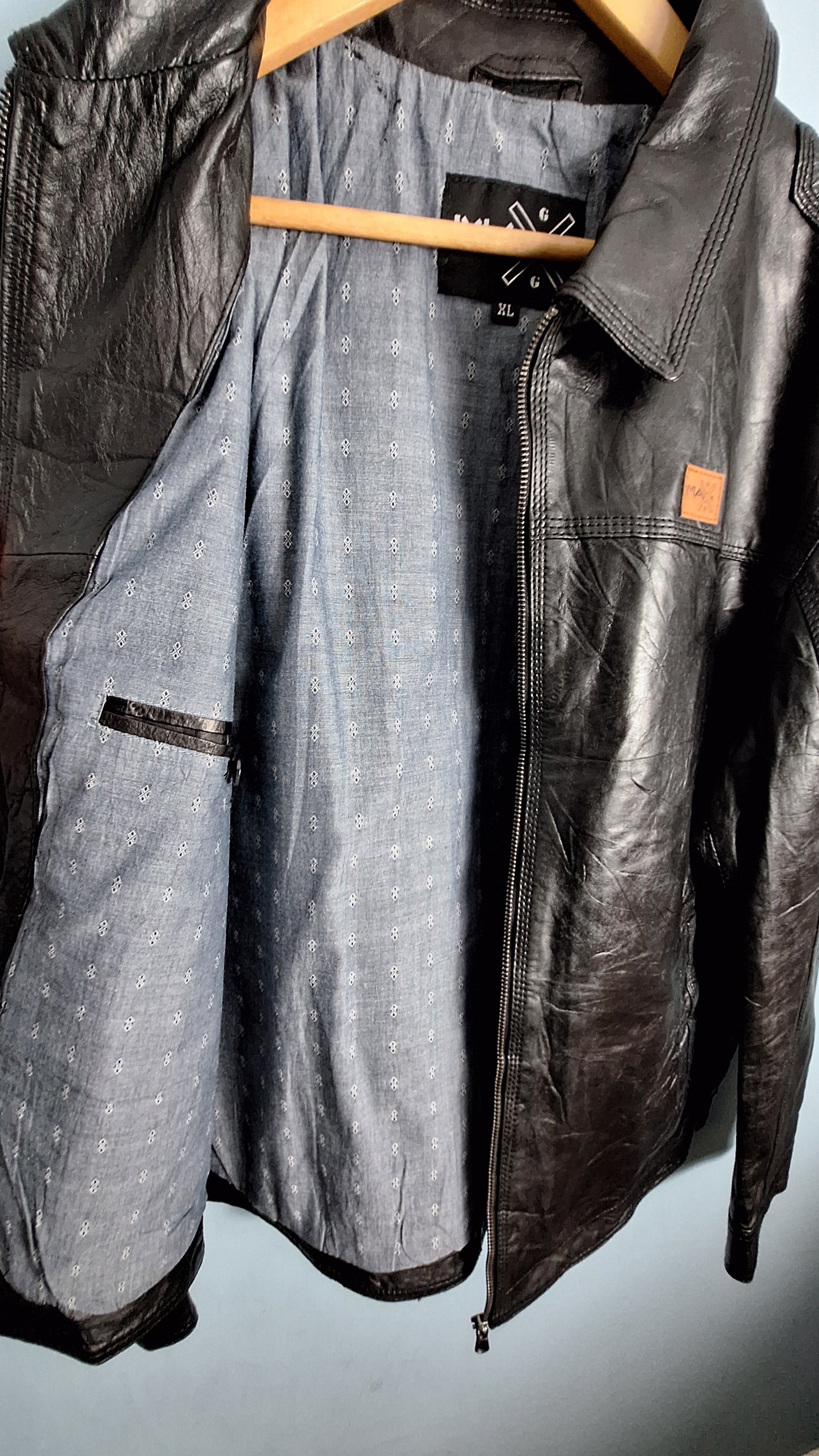 Men’s Classic Black Genuine Leather Jacket – Genuine Leather Jacket | MAXGRG