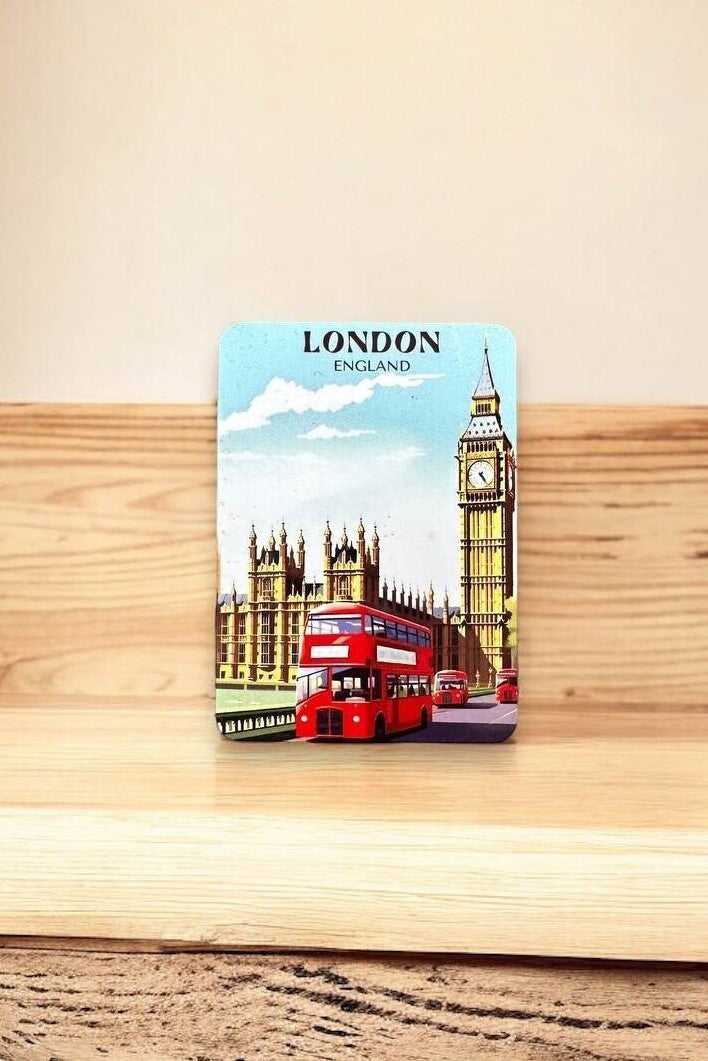 London-Themed Wooden Metal Magnet - Perfect Gift and Stylish Fridge Decor