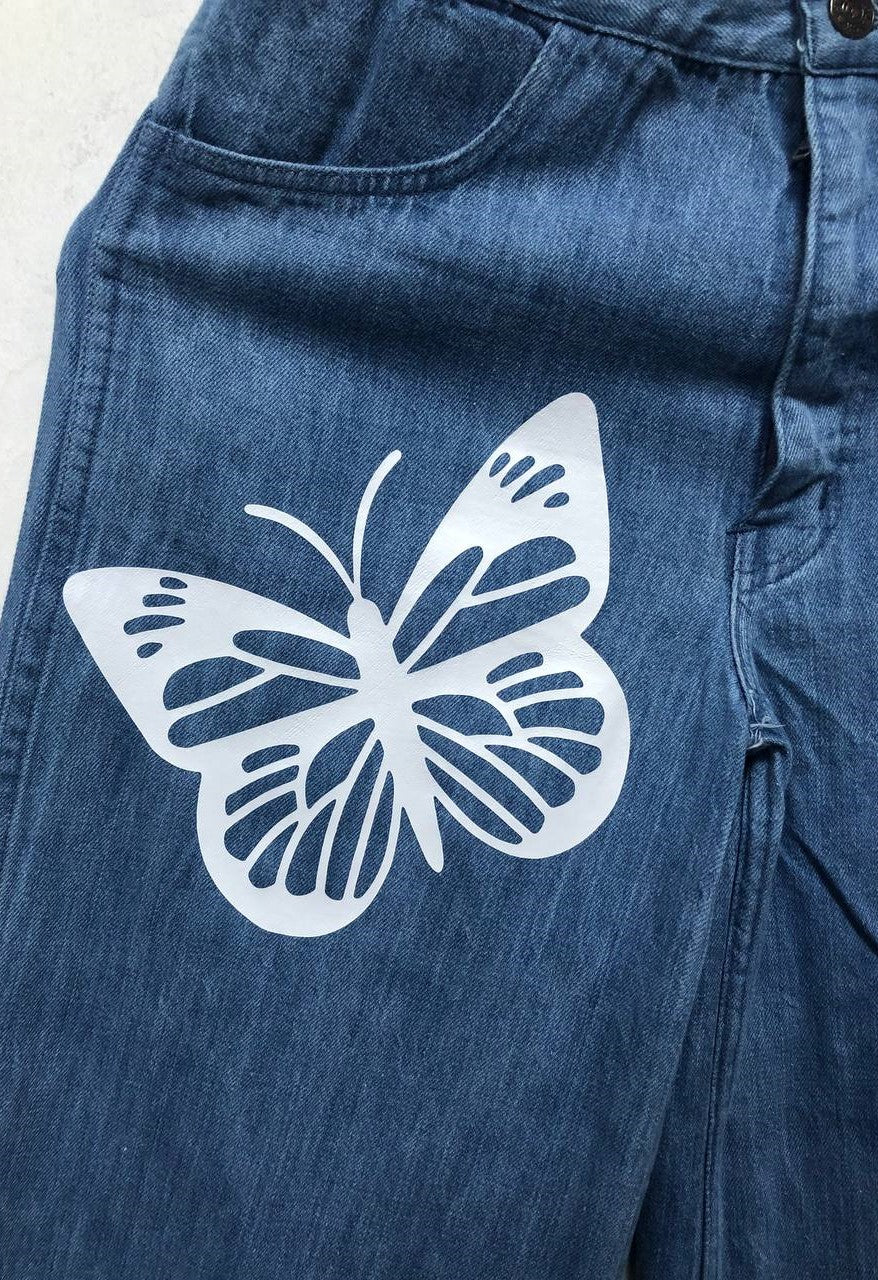 Customized Wide-Leg Denim Jeans with Butterfly and Graffiti Print – Trendy, Artistic, and Comfortable