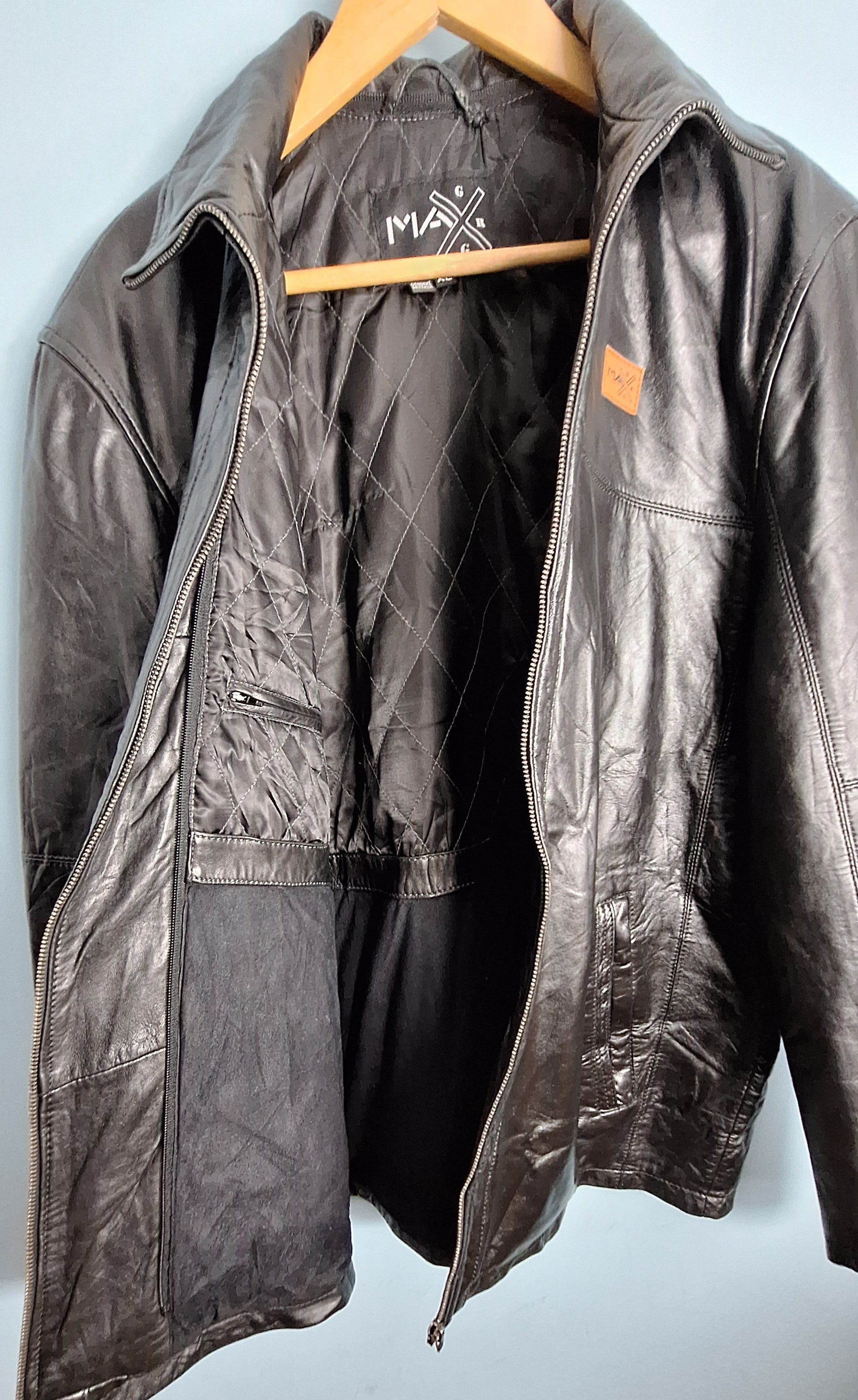 Men’s Genuine Leather Jacket – MAXGRG